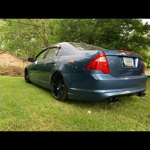 Meet your Posher, Victor